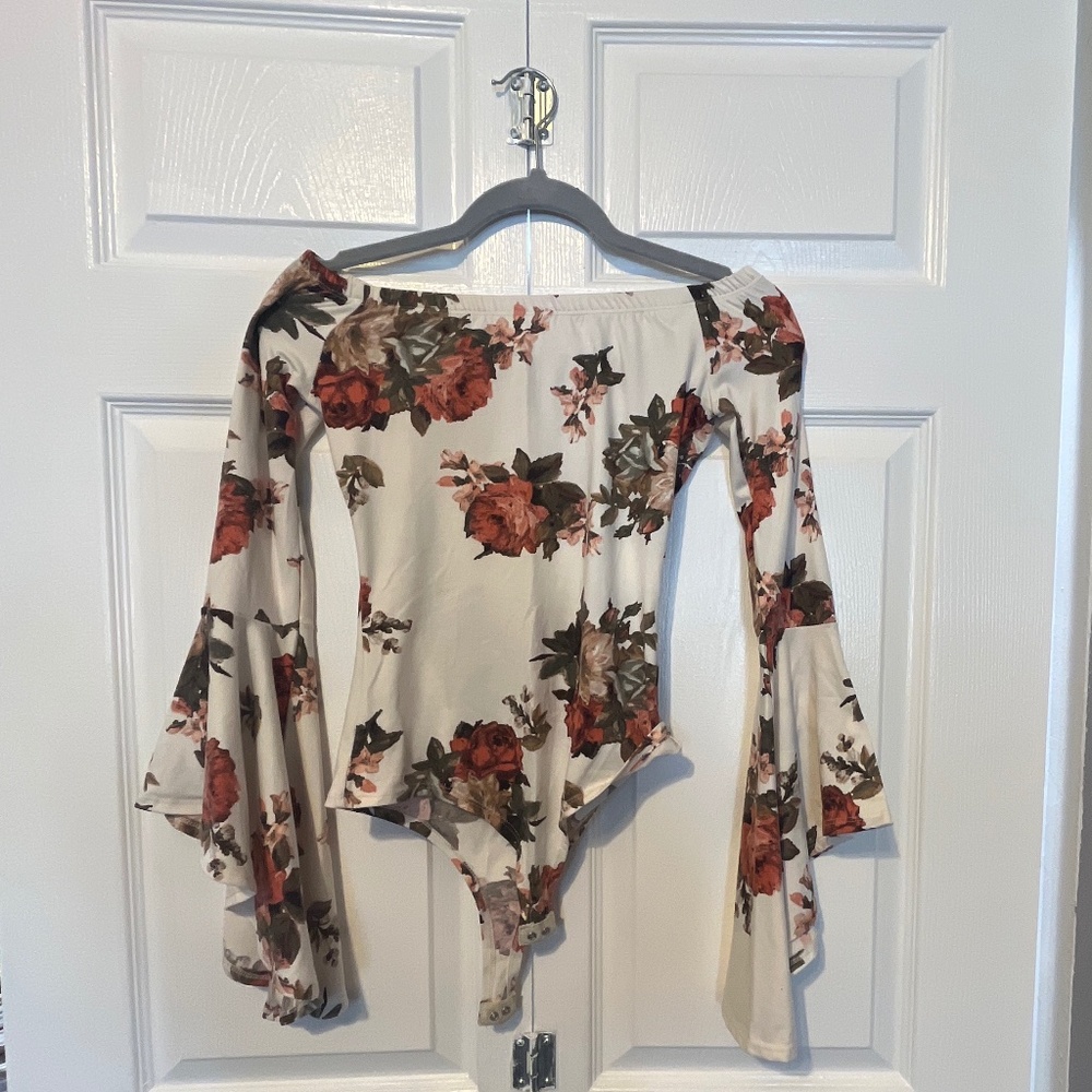 Long sleeve top